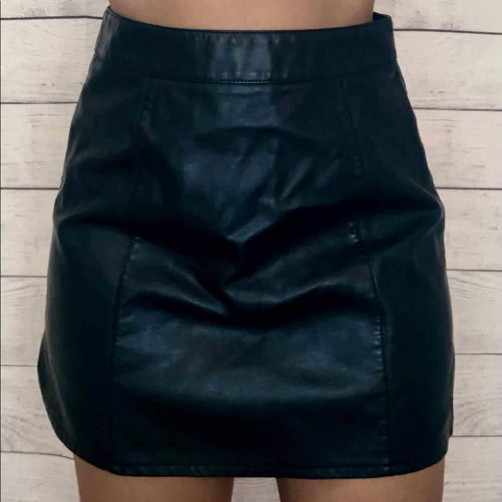 Black Skirt
